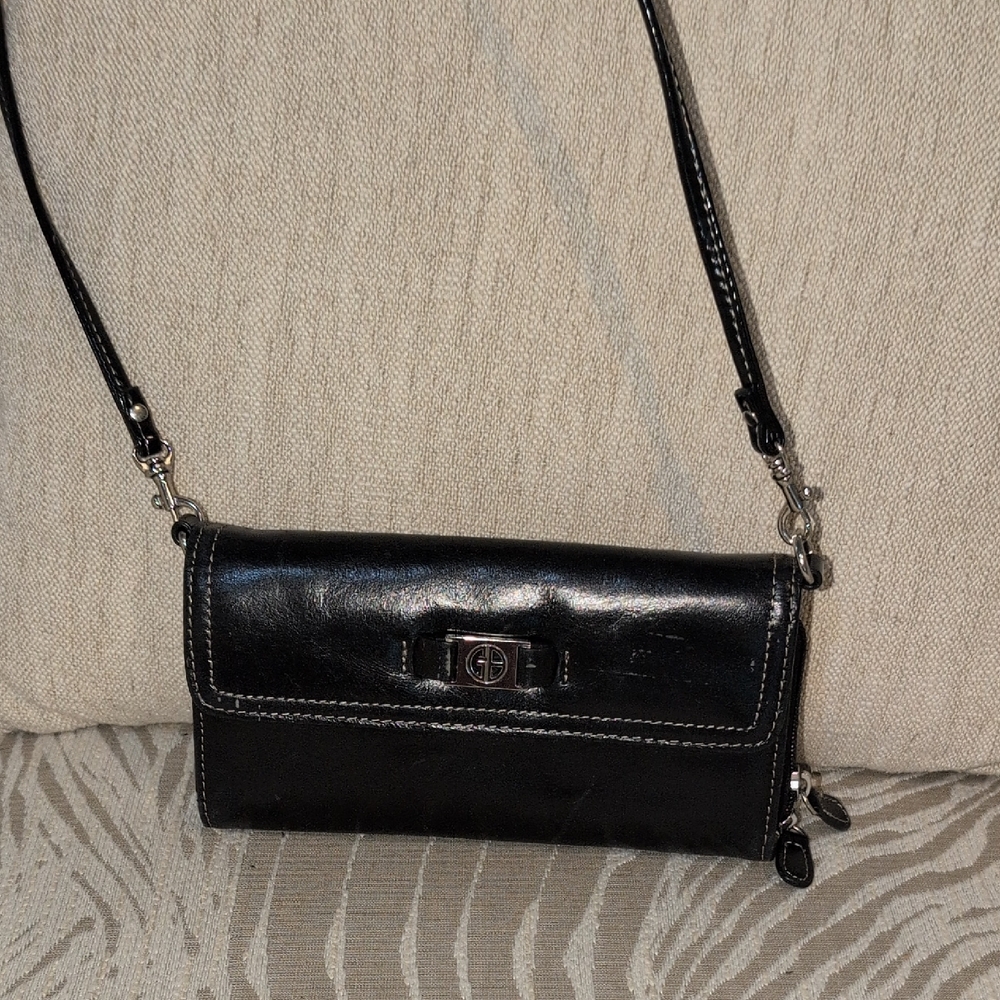 Elegant Black Leather Crossbody Bag
